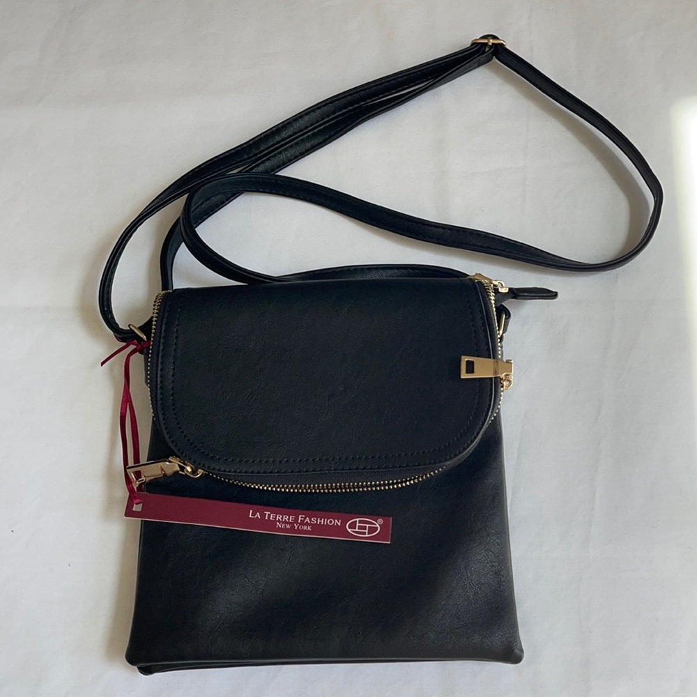 La Terre Fashion black leather handbag